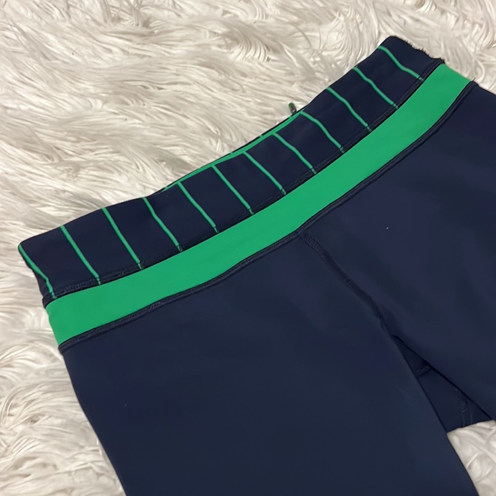Lululemon Navy - Green Run Inspire - Picture 3 of 9